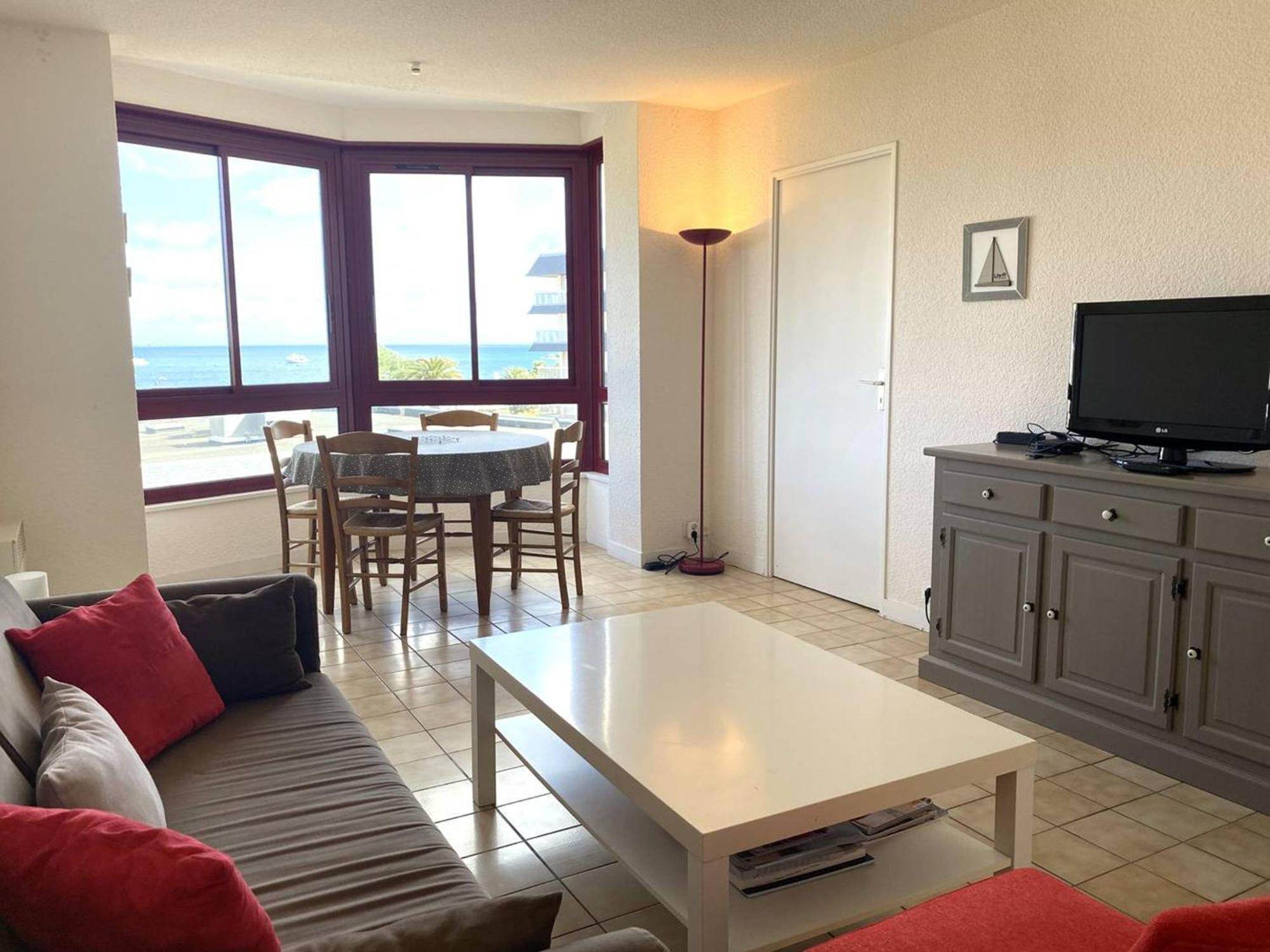 Appartement A 200M De La Plage Avec 2 Chambres Et Garage A Perros-Guirec - Fr-1-368-422 Luaran gambar